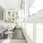 Beachome4u Carcavelos (Lisbon)